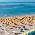 Apartment Inviting Close To The In Grado